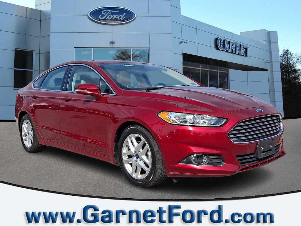 Used 2015 Ford Fusion SE SD