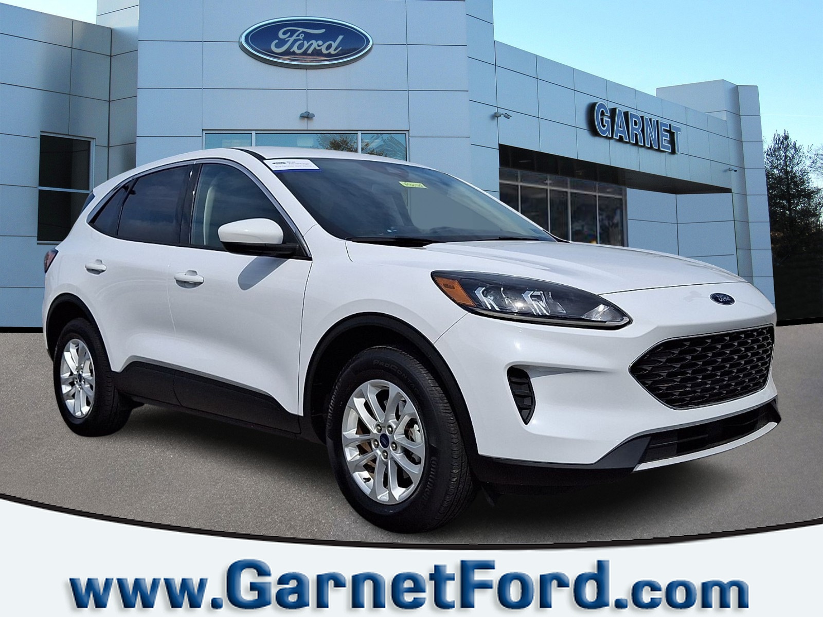 2020 Ford Escape SE