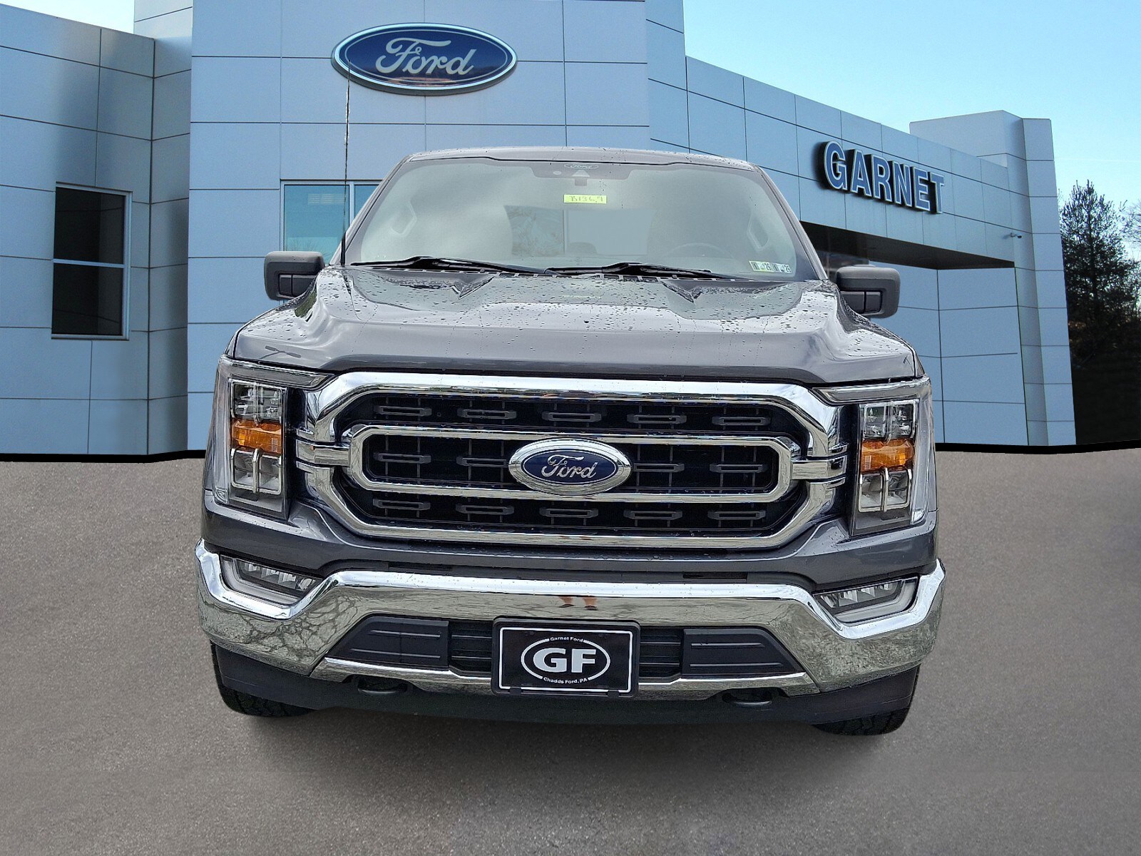 2022 Ford F-150 XLT photo 2