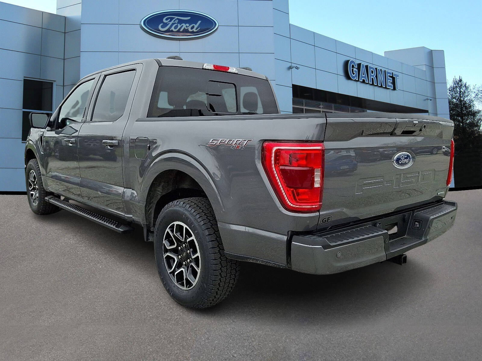 2021 Ford F-150 XLT photo 3