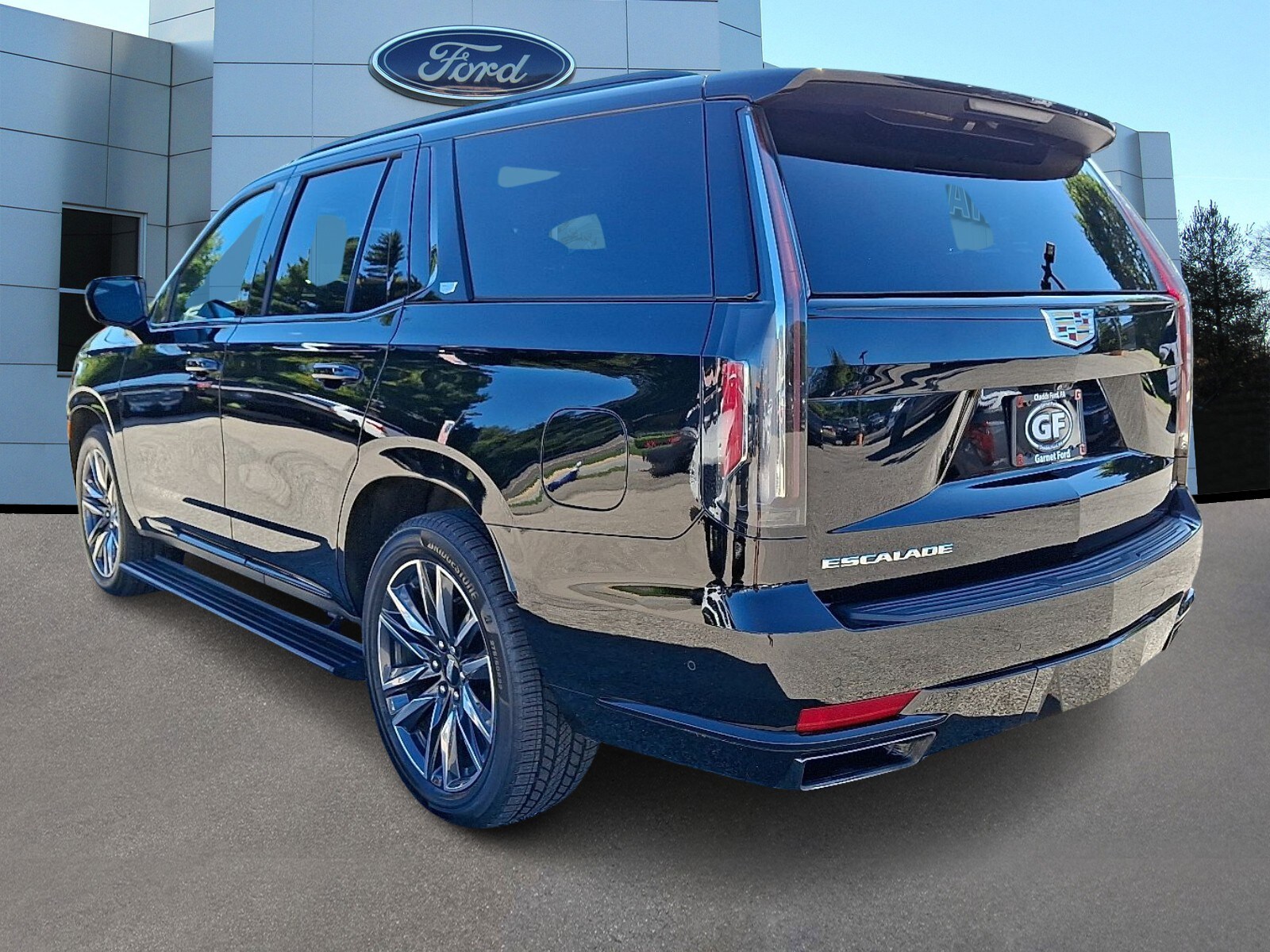 2022 Cadillac Escalade Sport photo 4