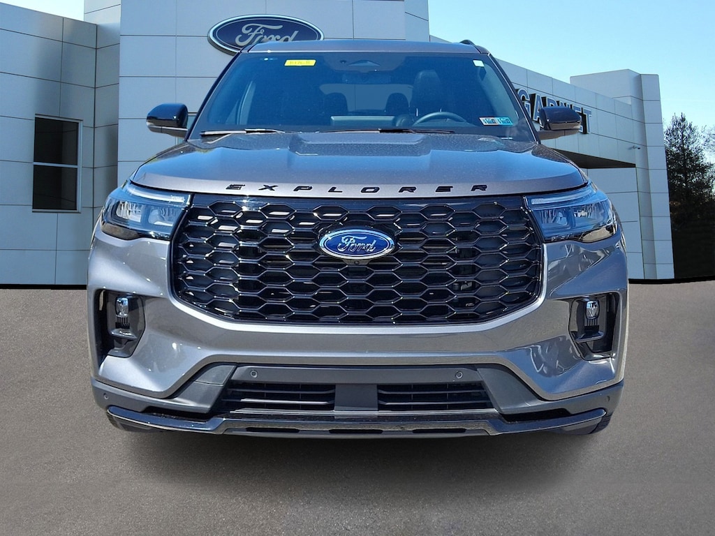 Certified 2025 Ford Explorer ST-Line SW