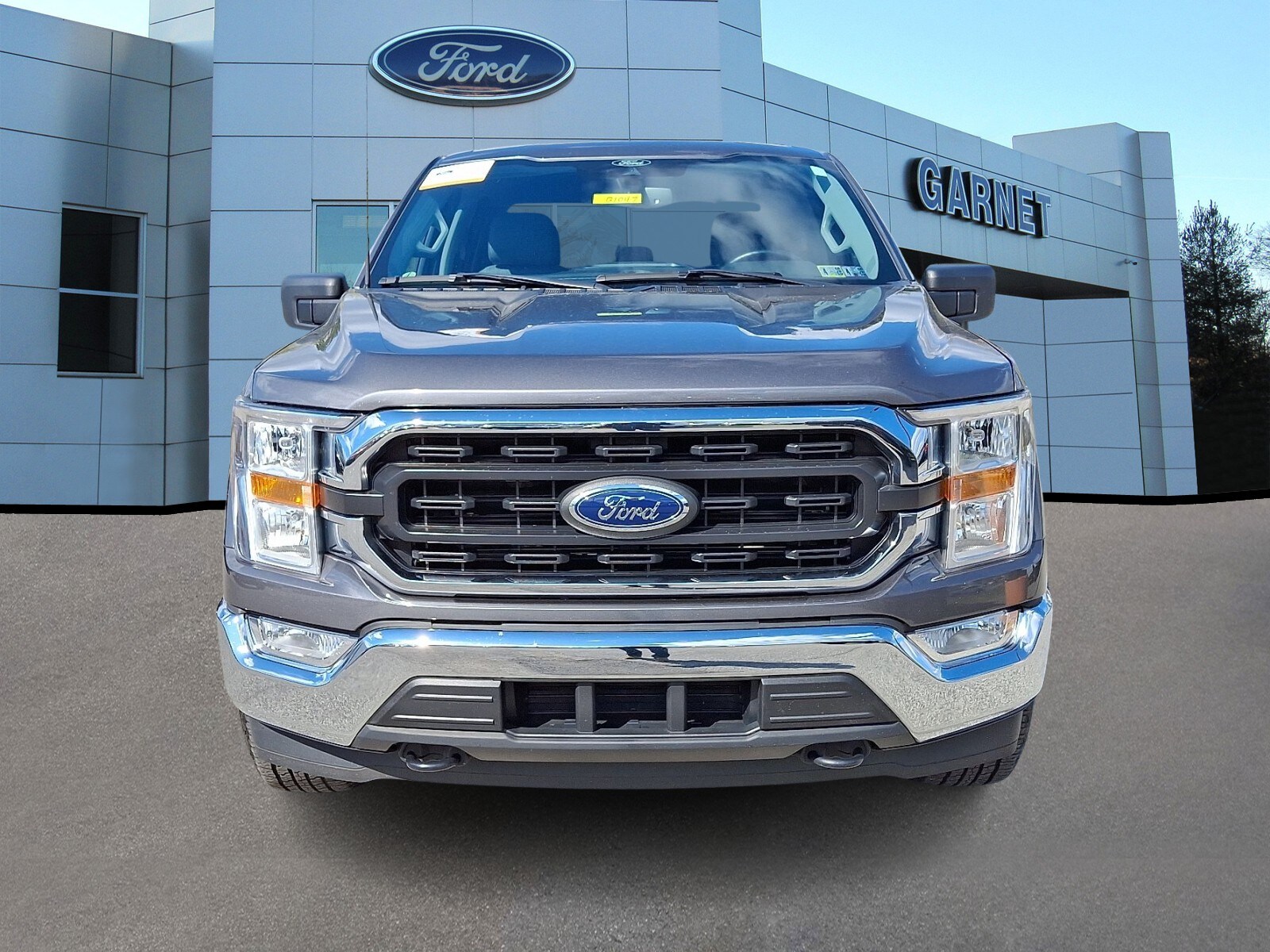 2022 Ford F-150 XLT photo 2