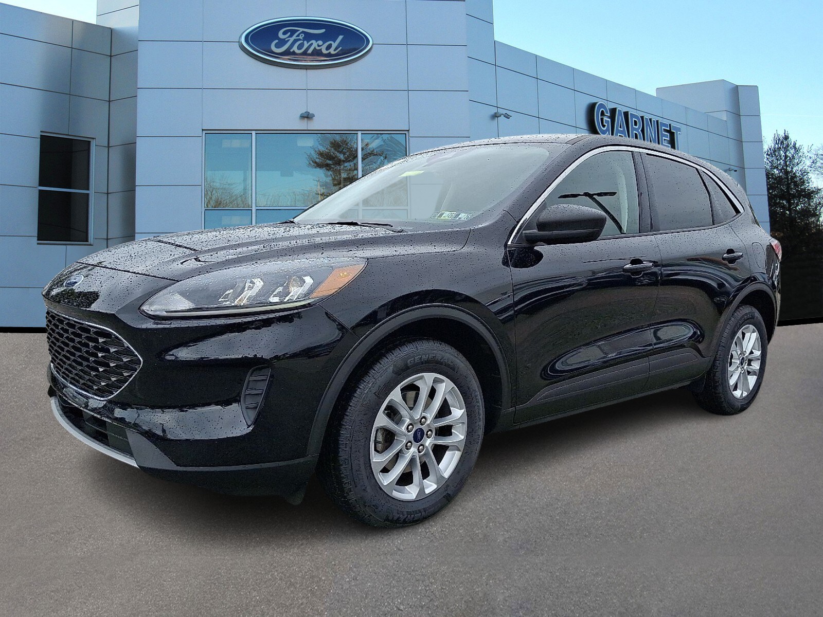 2022 Ford Escape SE photo 2