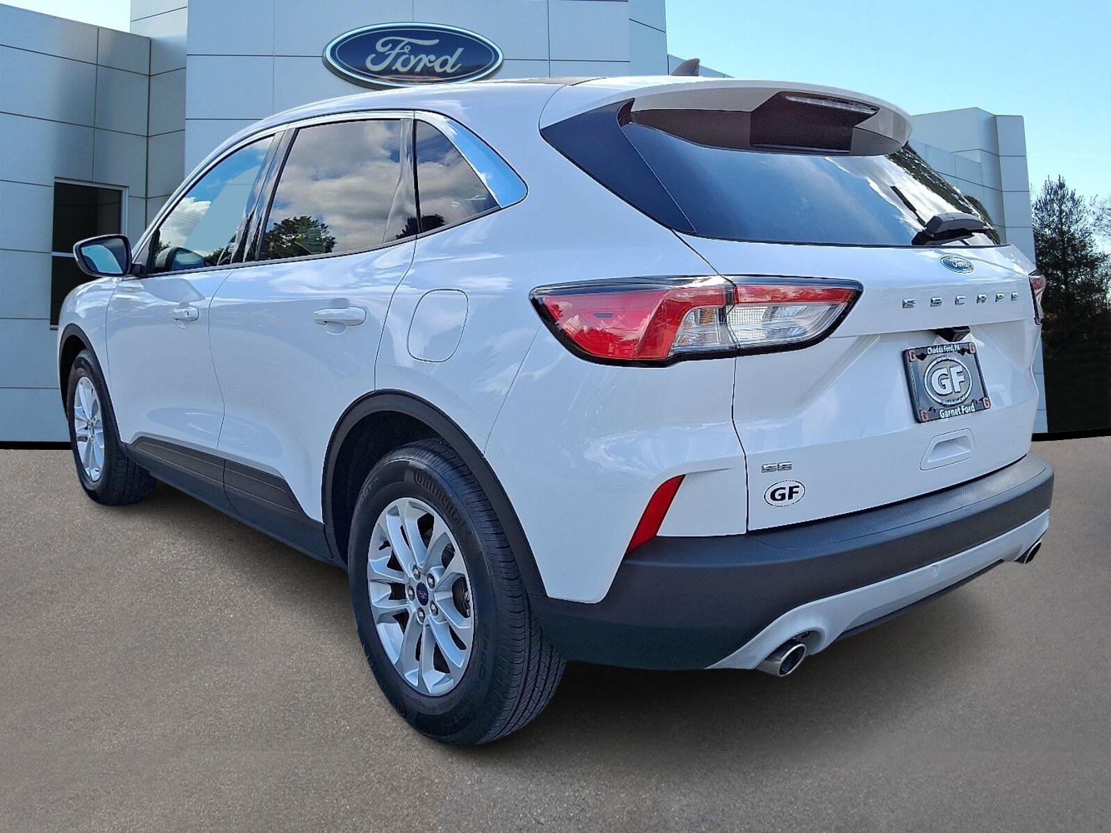 2020 Ford Escape SE photo 4
