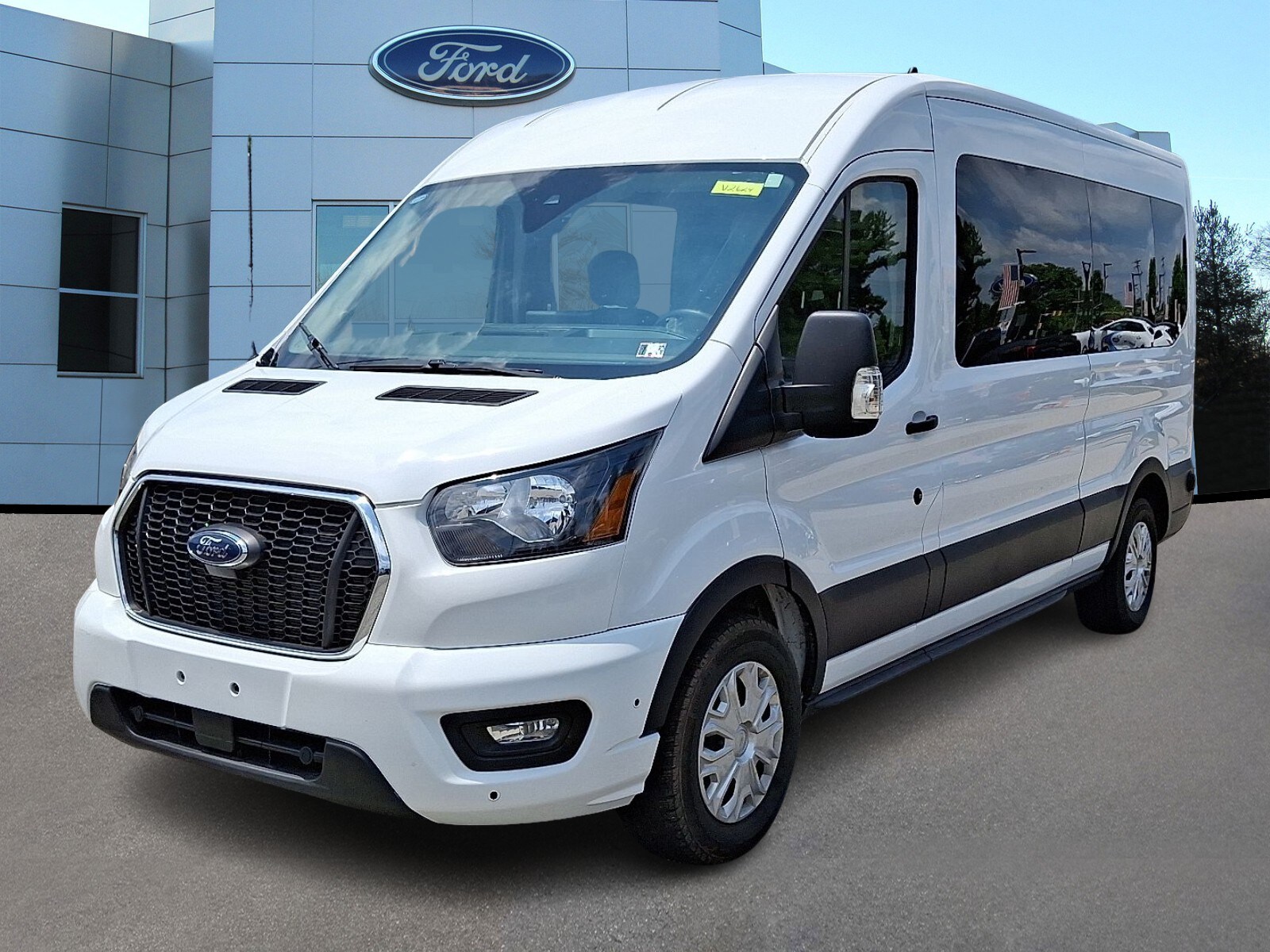 2024 Ford Transit photo 2