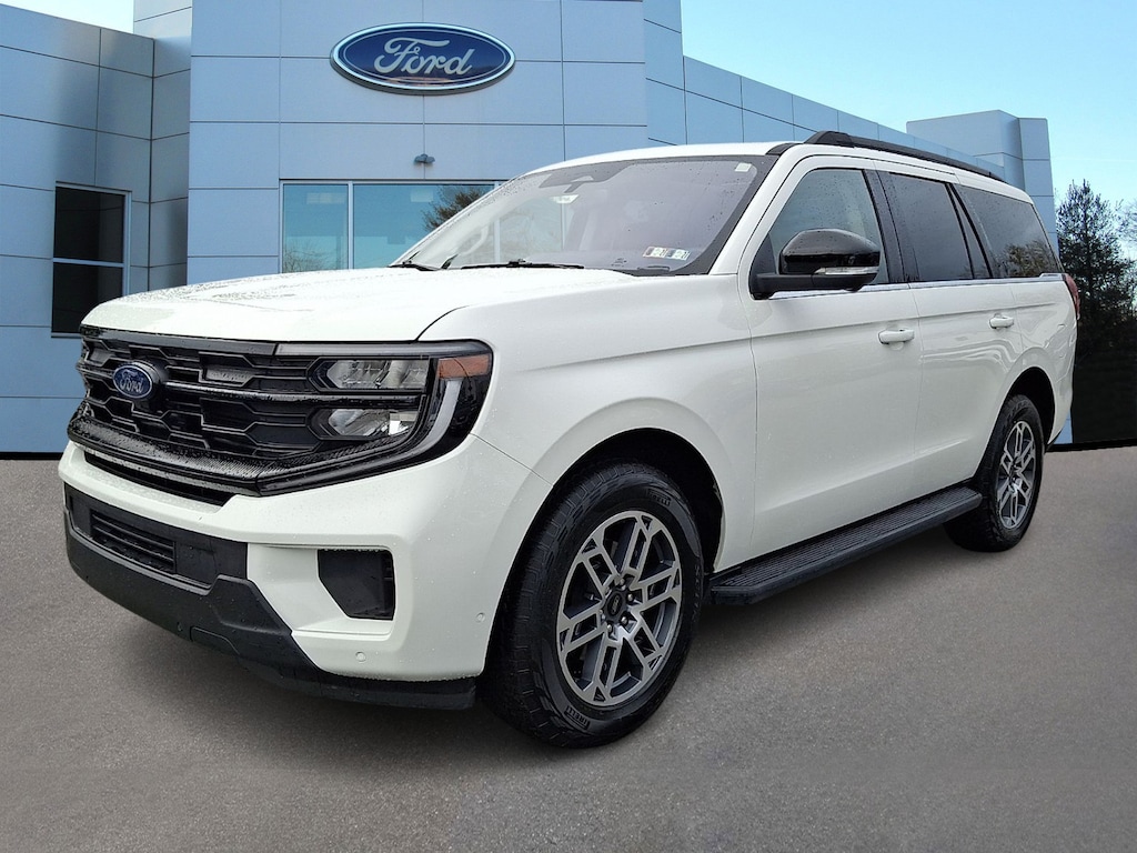 Certified 2025 Ford Expedition Active MP
