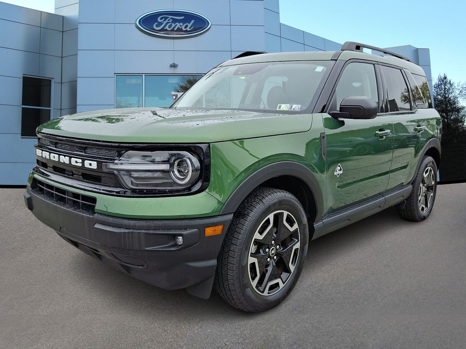 2023 Ford Bronco Sport Outer Banks photo 3