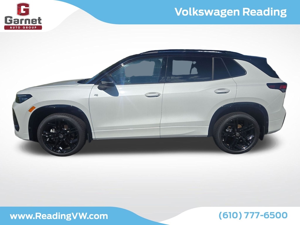 New 2026 Volkswagen Tiguan 2.0T SE R-Line Black SUV