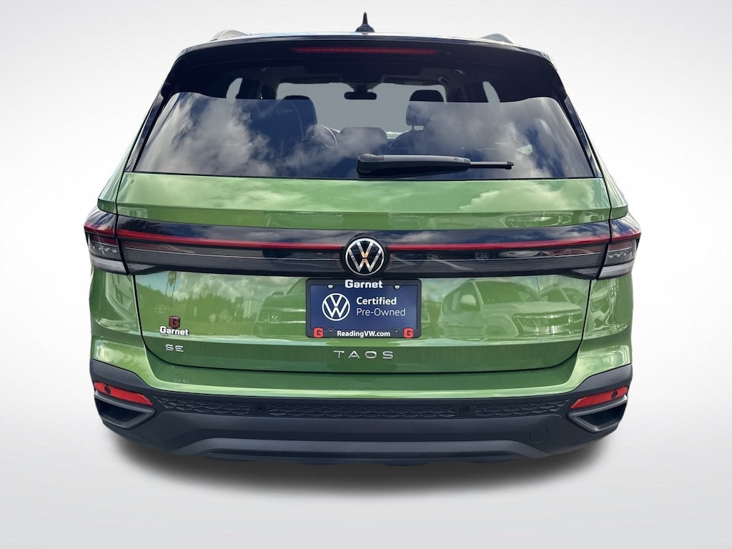 Certified 2025 Volkswagen Taos 1.5T SE Black SUV