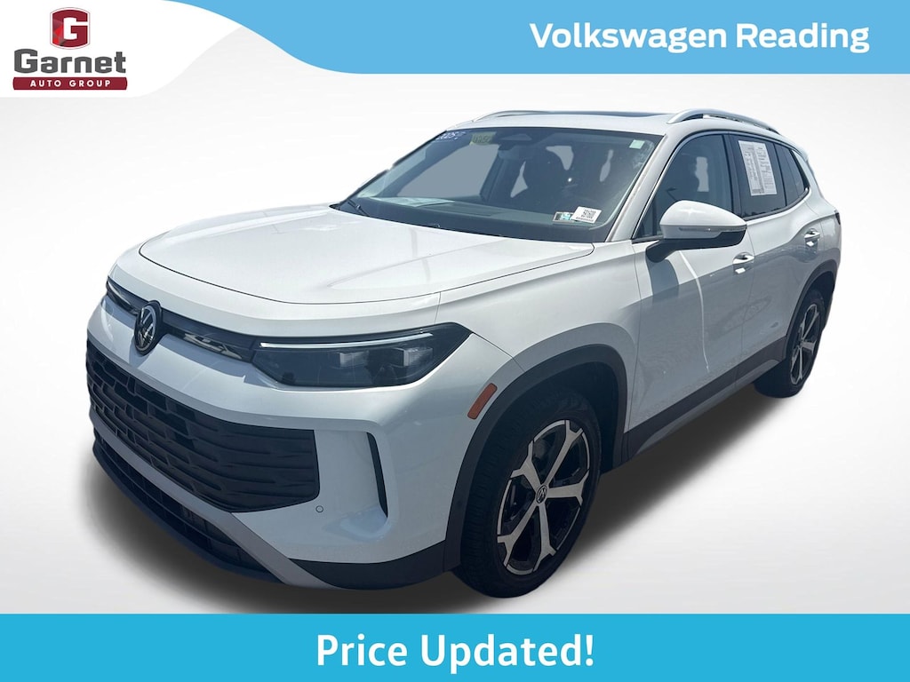 Certified 2025 Volkswagen Tiguan 2.0T SE SUV