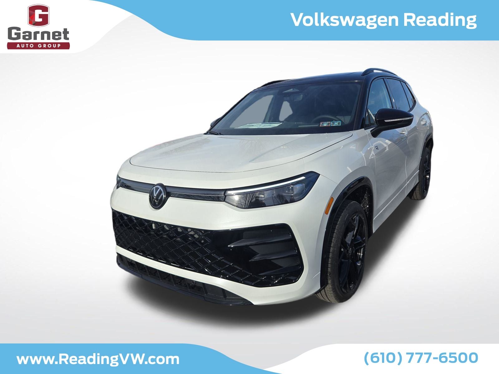 2026 Volkswagen Tiguan SE R-LINE BLACK's photo