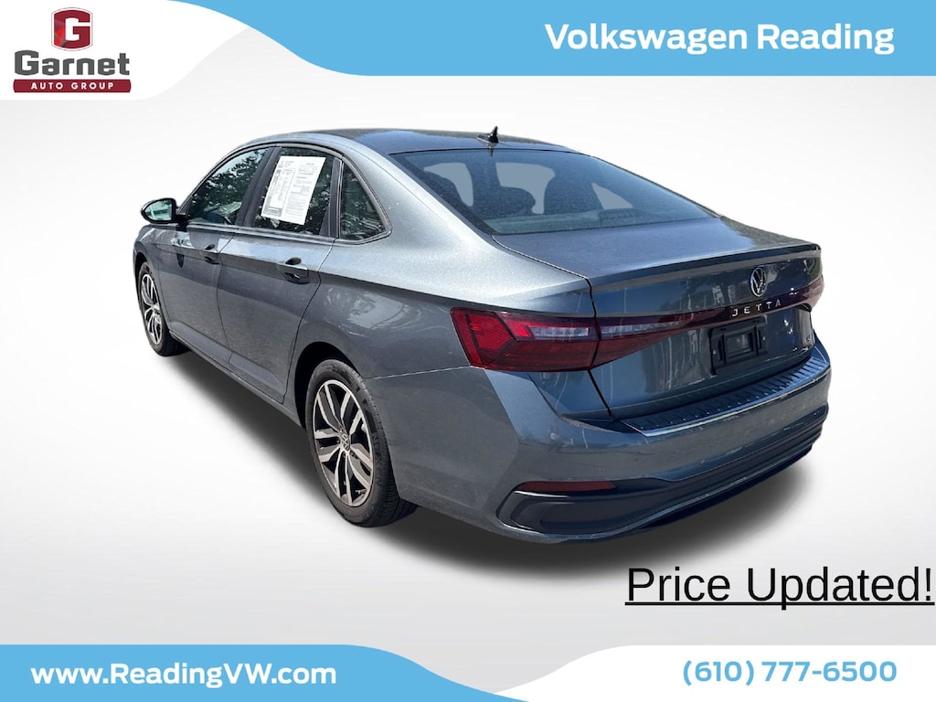 Certified 2025 Volkswagen Jetta 1.5T SE Sedan