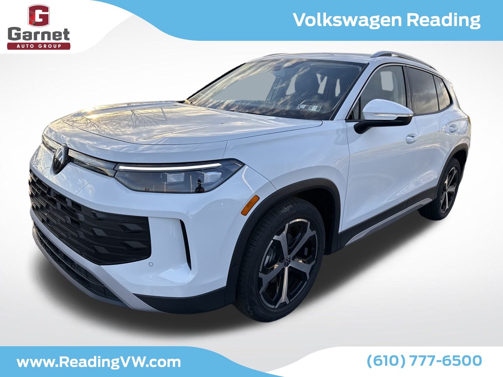 2026 Volkswagen Tiguan SE's photo