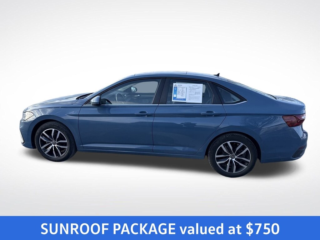 Used 2025 Volkswagen Jetta 1.5T SE Sedan