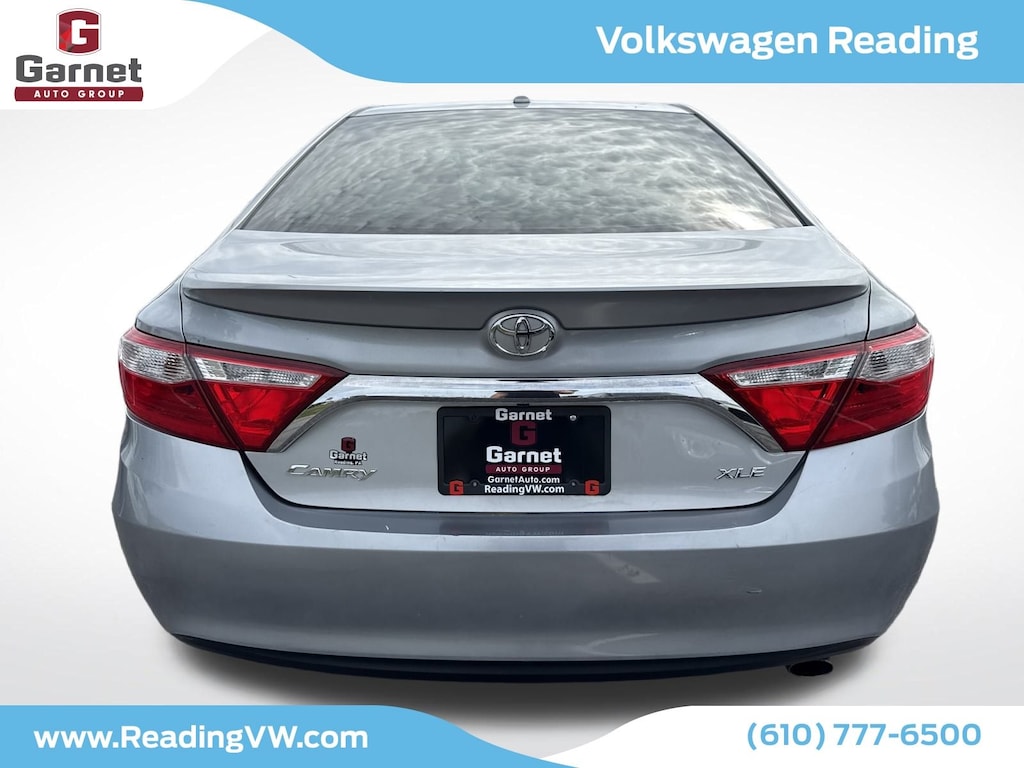 Used 2016 Toyota Camry XLE Sedan