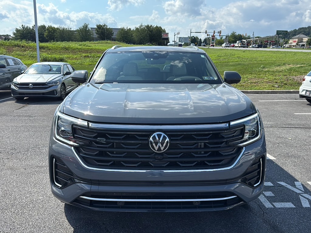 Certified 2025 Volkswagen Atlas Cross Sport 2.0T SEL Premium R-Line SUV