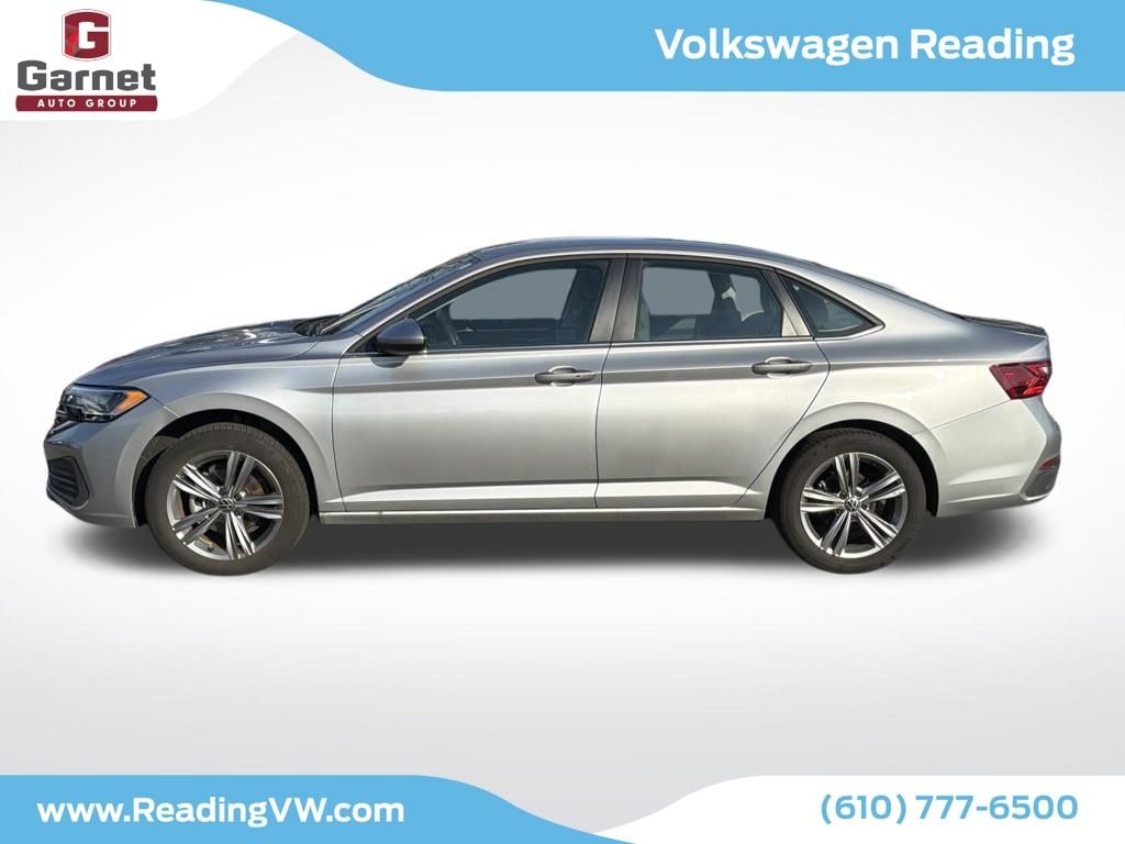 Used 2023 Volkswagen Jetta 1.5T SE Sedan