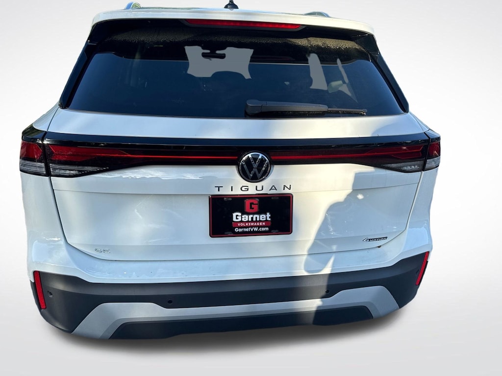 Certified 2026 Volkswagen Tiguan 2.0T SE SUV