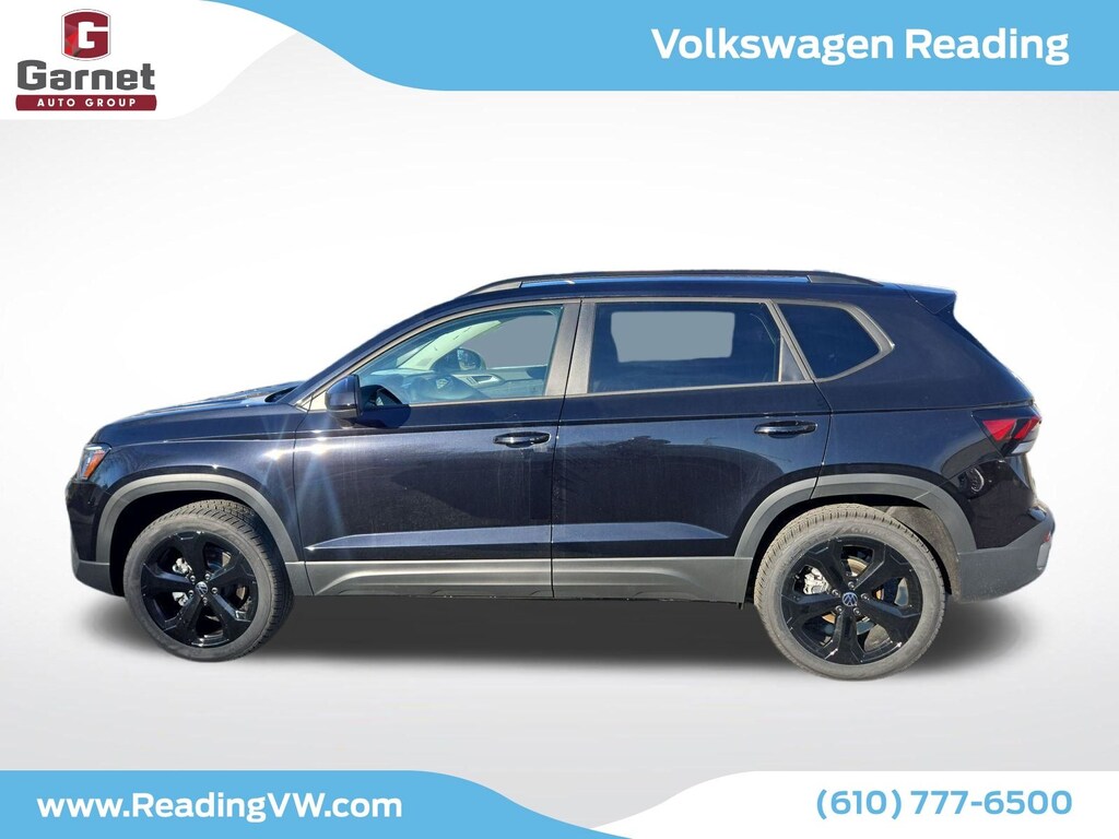 New 2026 Volkswagen Taos 1.5T SE Black SUV