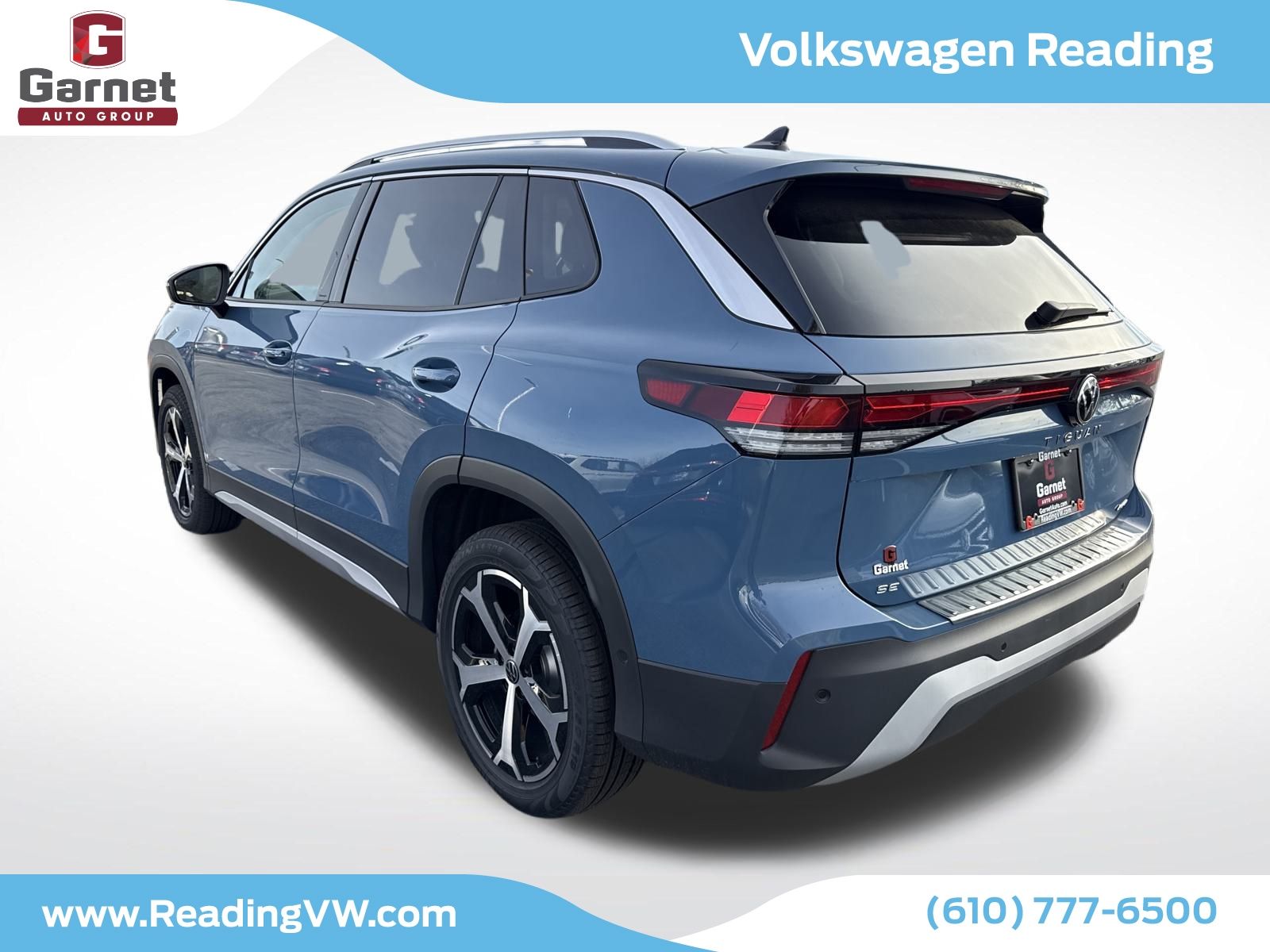 2025 Volkswagen Tiguan SE photo 3