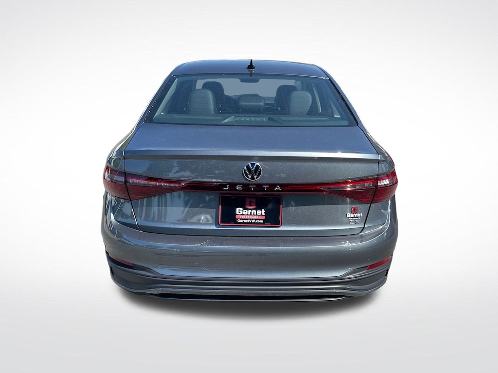 Certified 2025 Volkswagen Jetta 1.5T SE Sedan