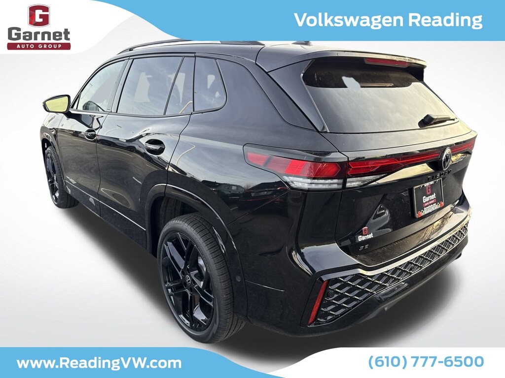 New 2026 Volkswagen Tiguan 2.0T SE R-Line Black SUV