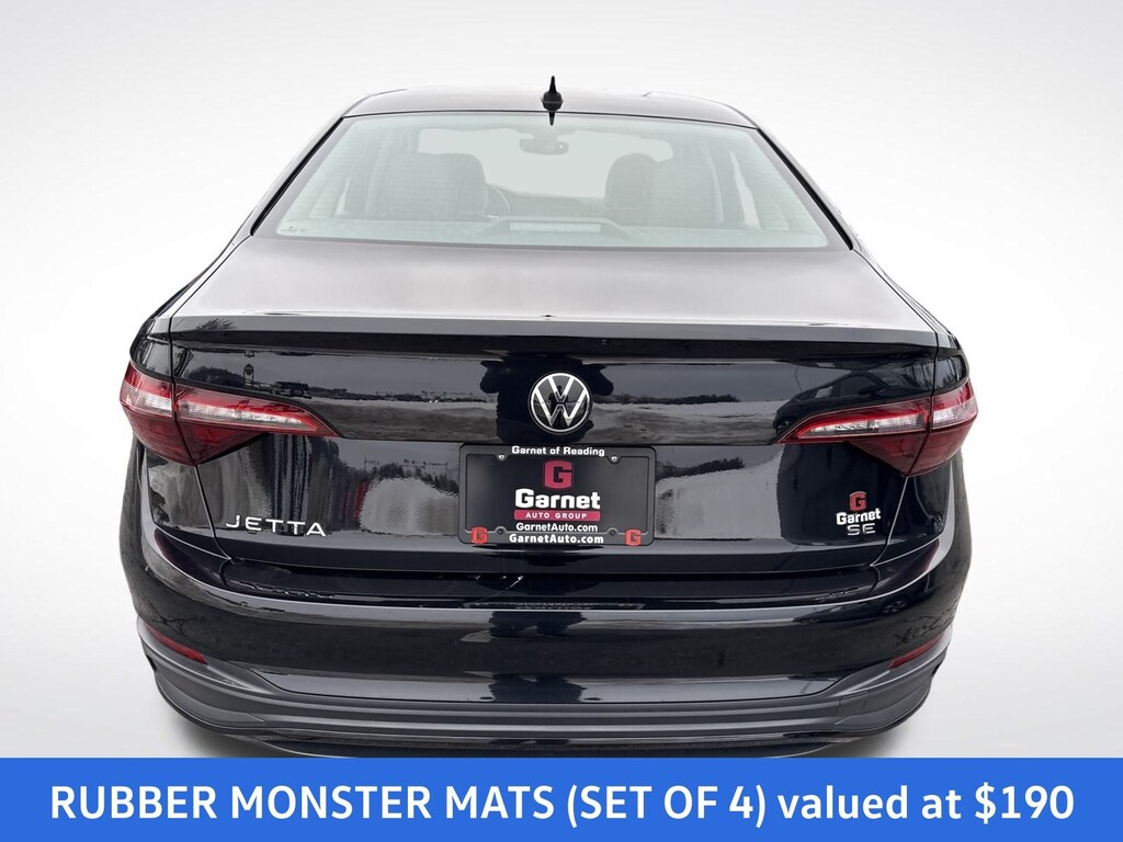 Used 2024 Volkswagen Jetta 1.5T SE Sedan