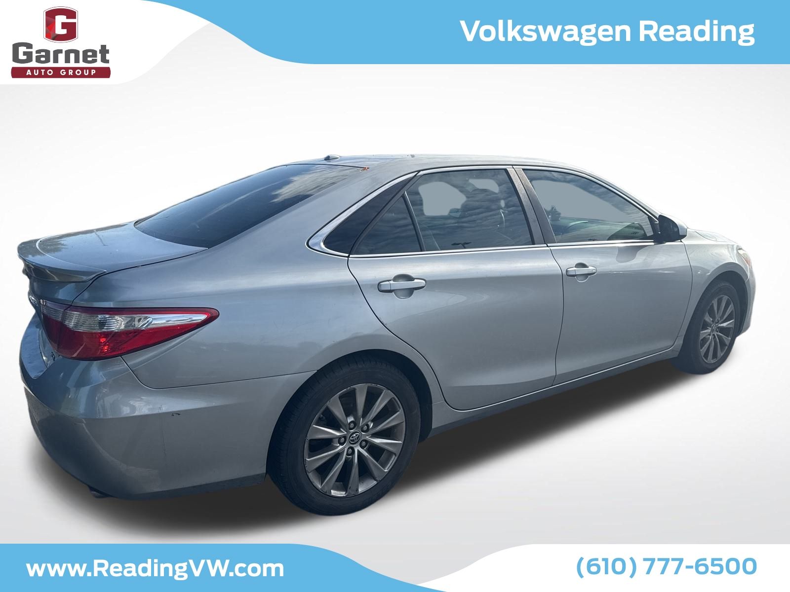2016 Toyota Camry photo 4
