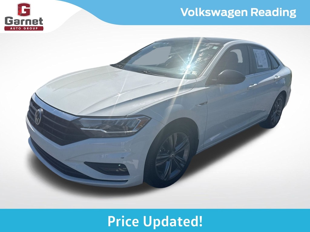 Certified 2021 Volkswagen Jetta R-Line Sedan