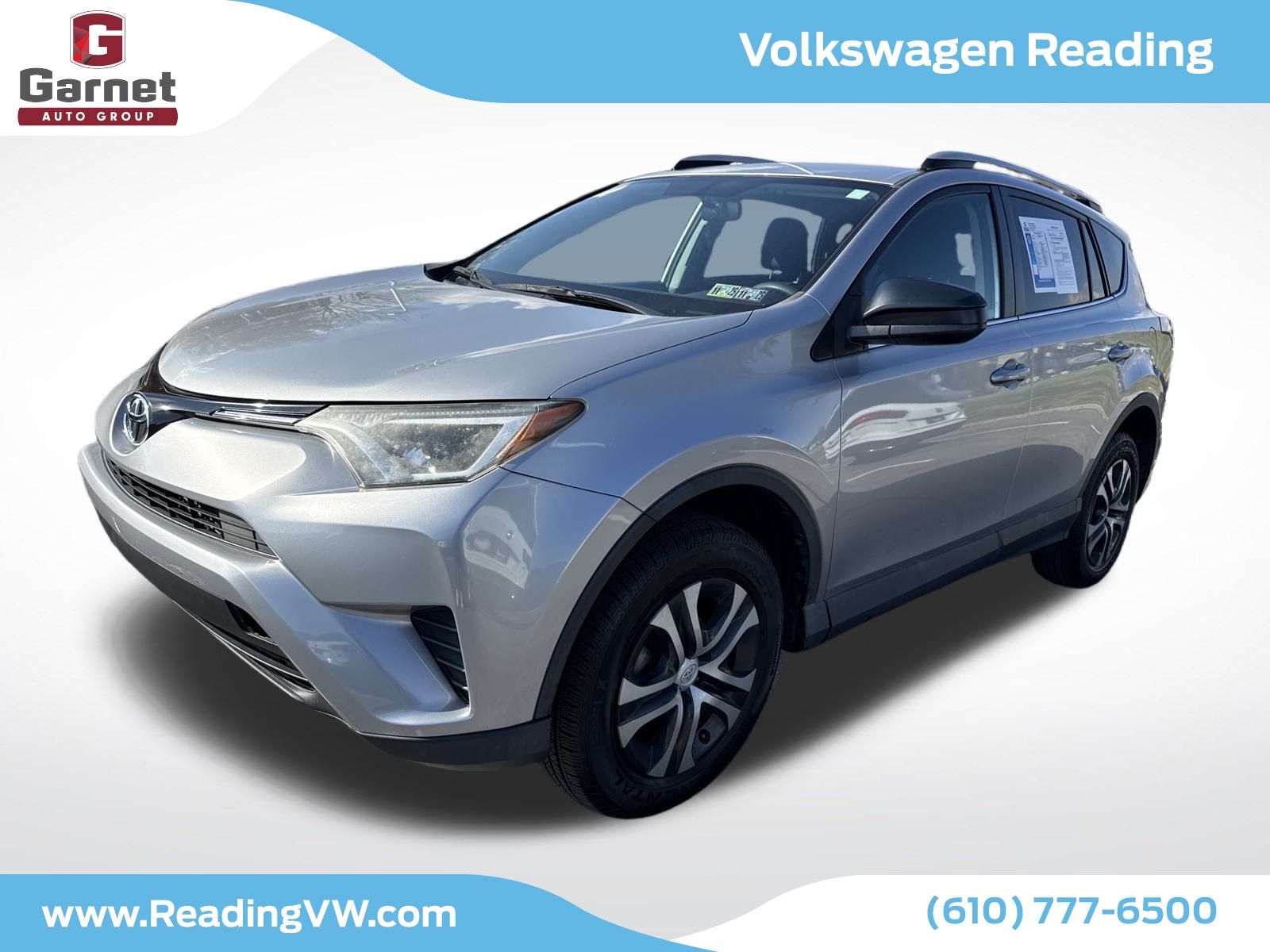 2016 Toyota RAV4 LE's photo