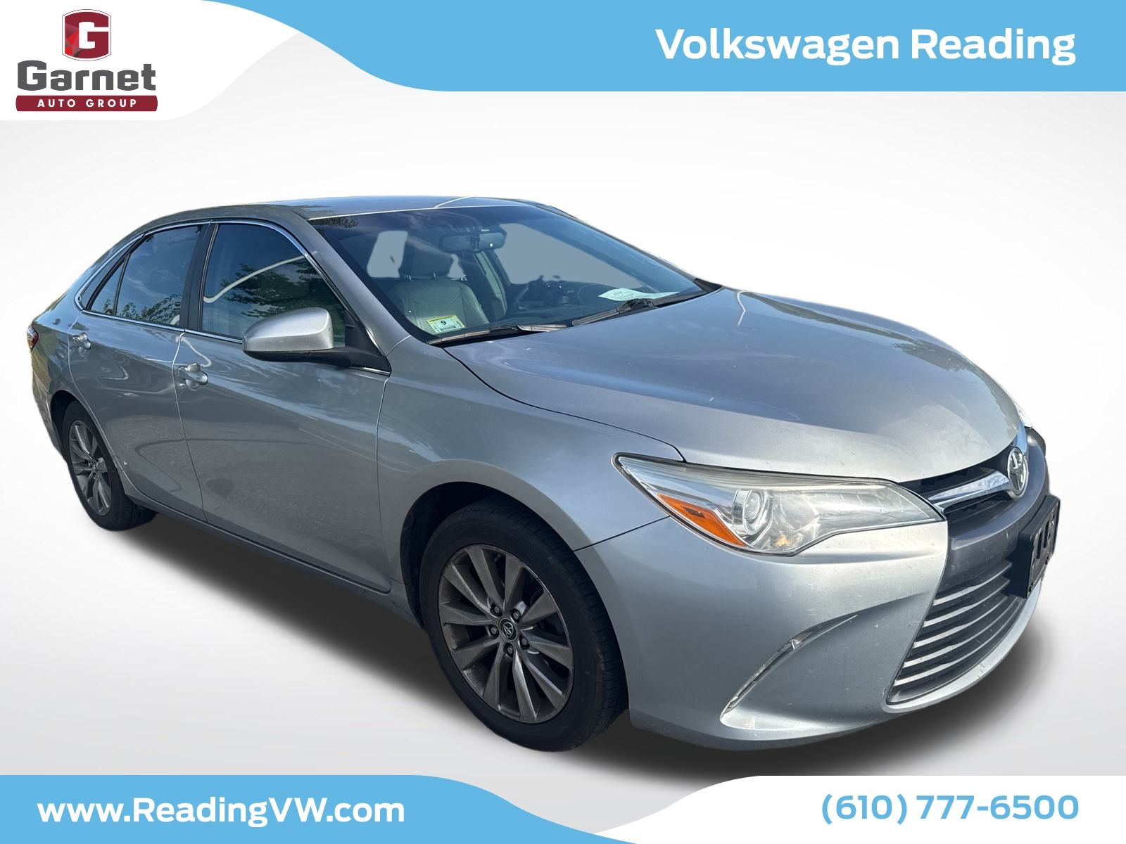 2016 Toyota Camry photo 3