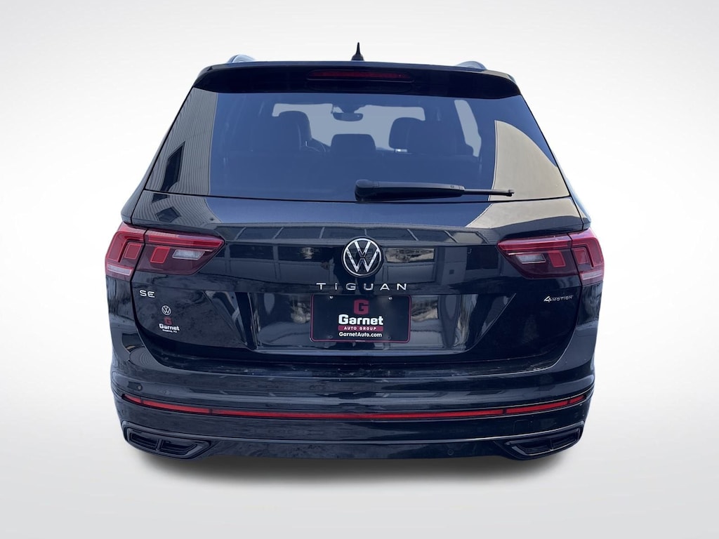 Certified 2022 Volkswagen Tiguan 2.0T SE R-Line Black SUV