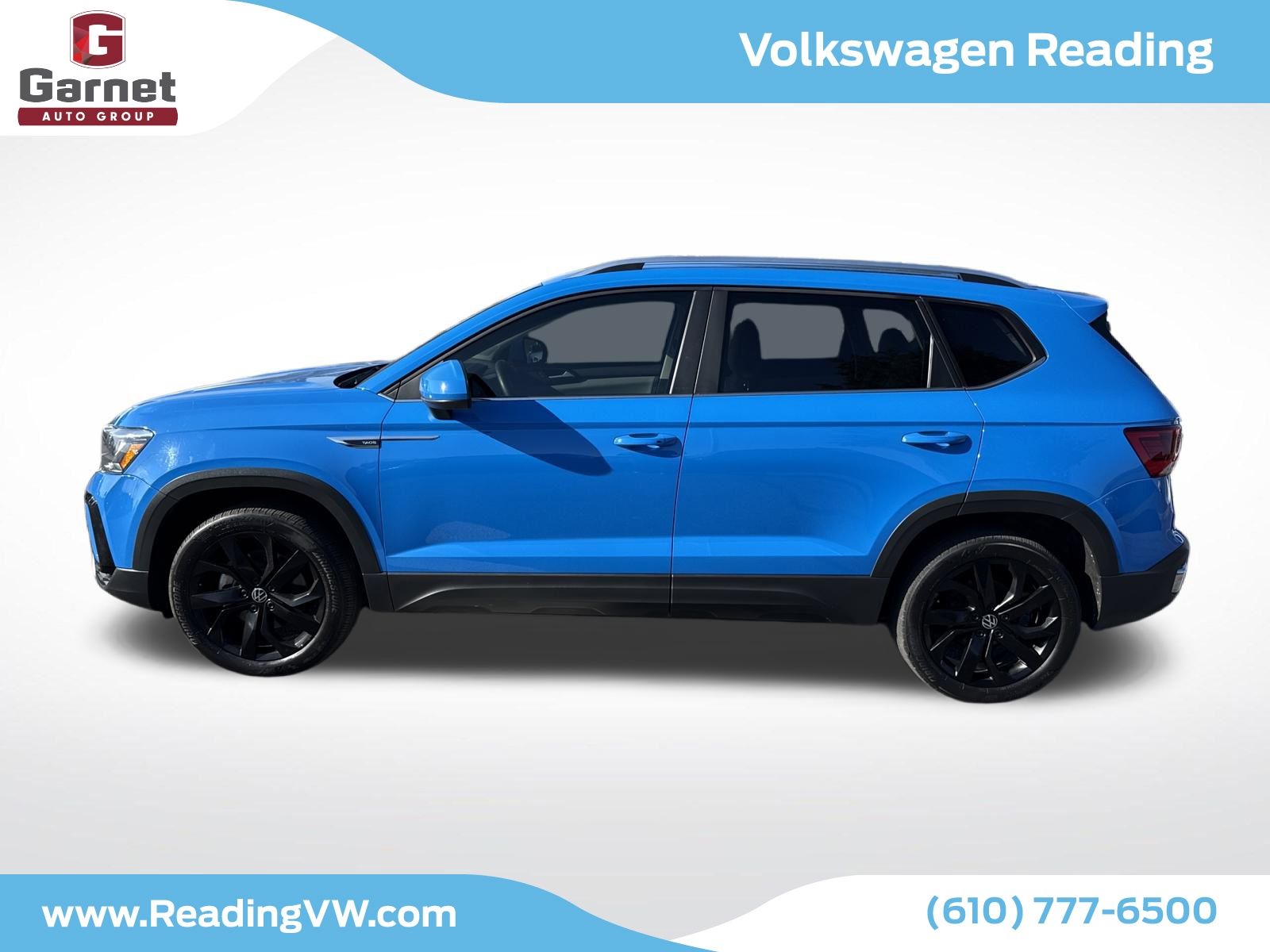 2023 Volkswagen Taos SE photo 2