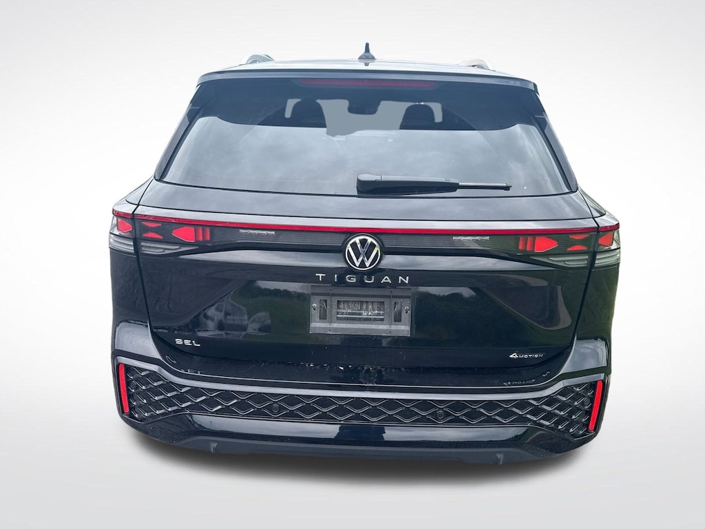 Certified 2025 Volkswagen Tiguan 2.0T SEL R-Line SUV