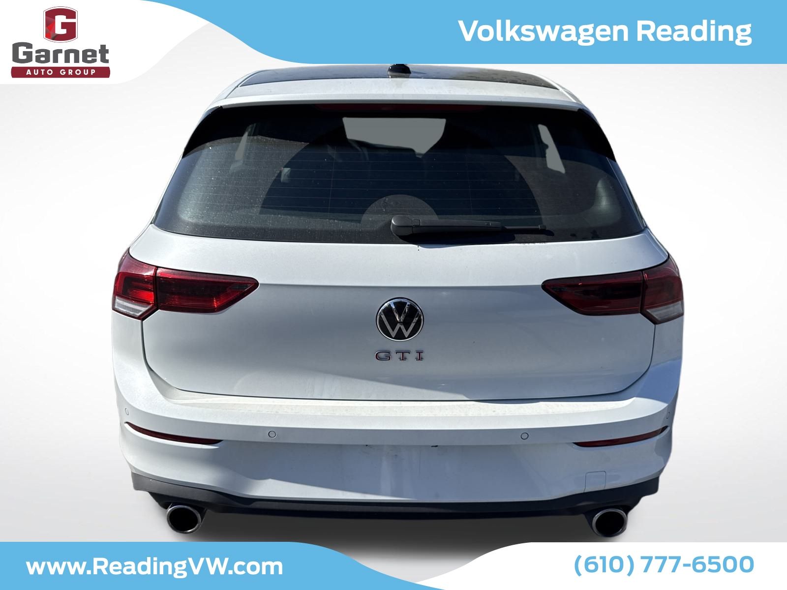 2024 Volkswagen Golf GTI 380 SE photo 4