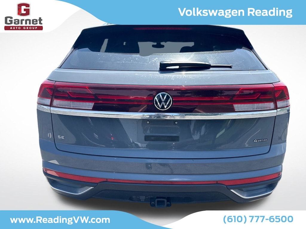 Used 2025 Volkswagen Atlas Cross Sport 2.0T SE w/Technology SUV