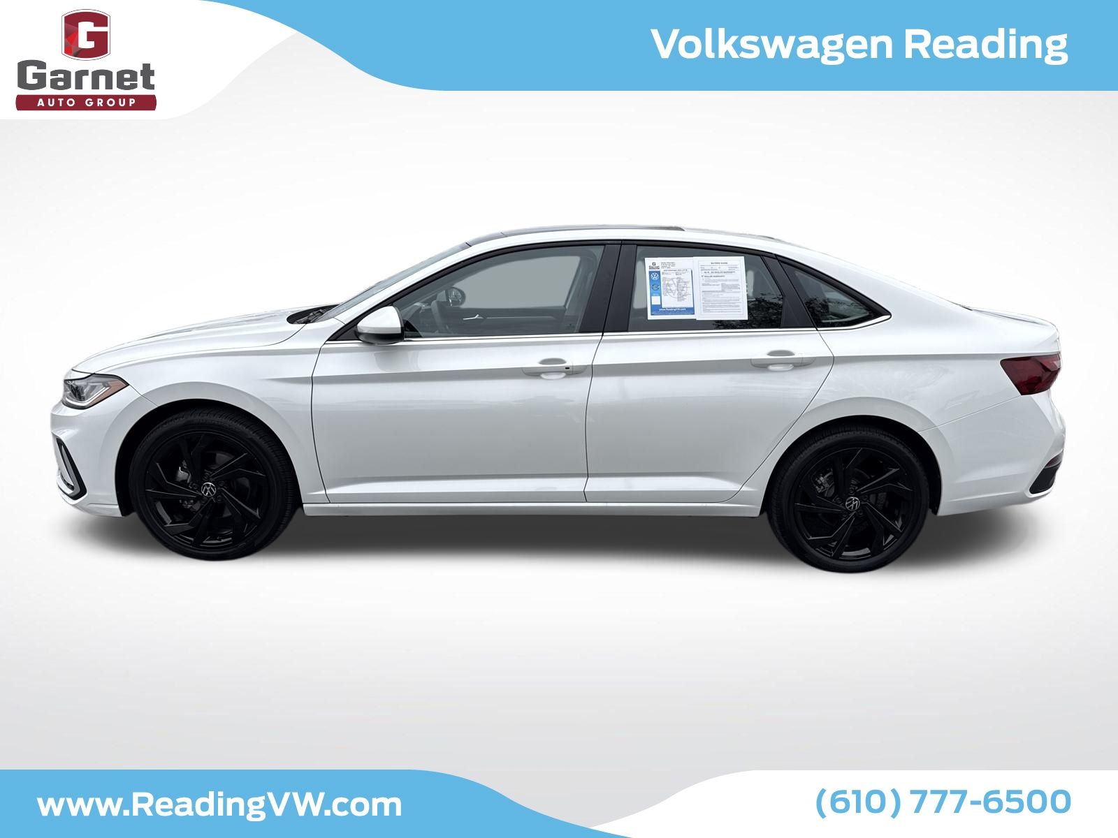 2025 Volkswagen Jetta 1.5T SE photo 2