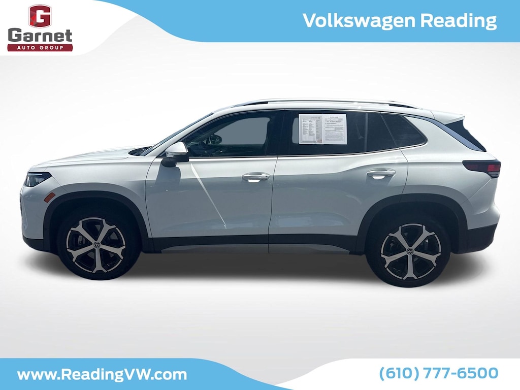 Certified 2025 Volkswagen Tiguan 2.0T SE SUV