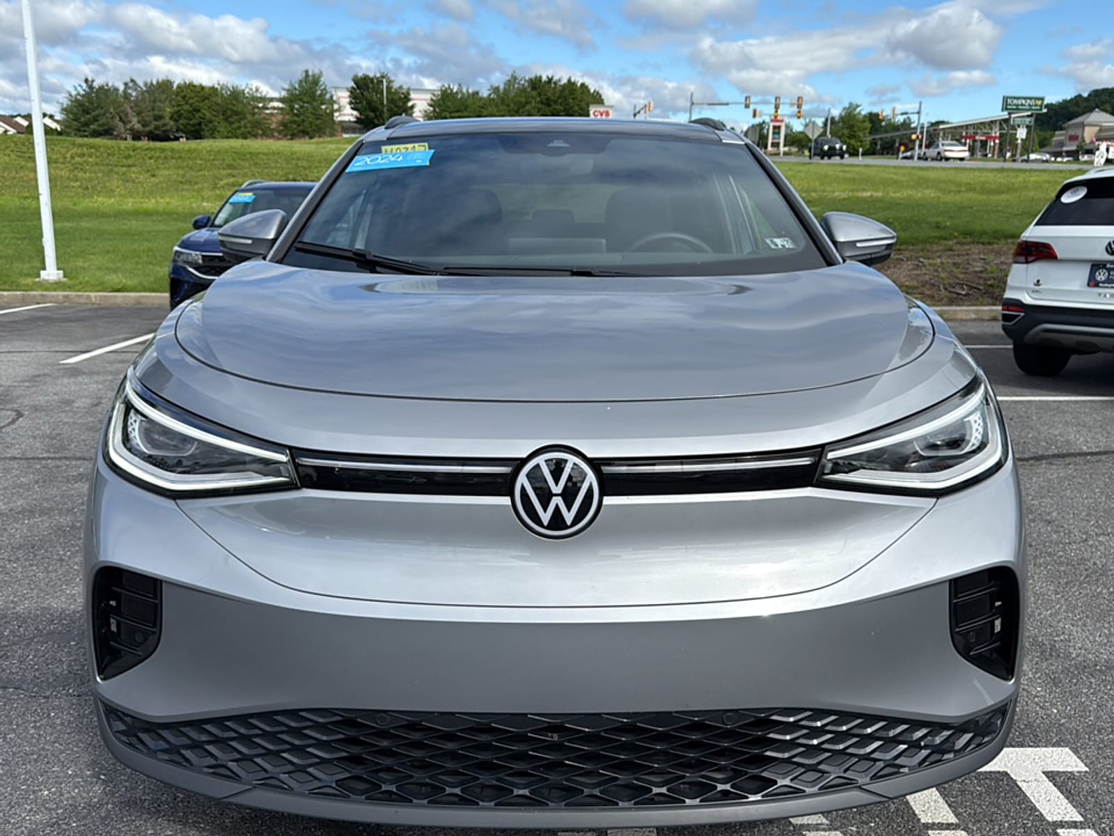 Used 2024 Volkswagen ID.4 S with VIN 1V25MPE80RC008630 for sale in Leesport, PA