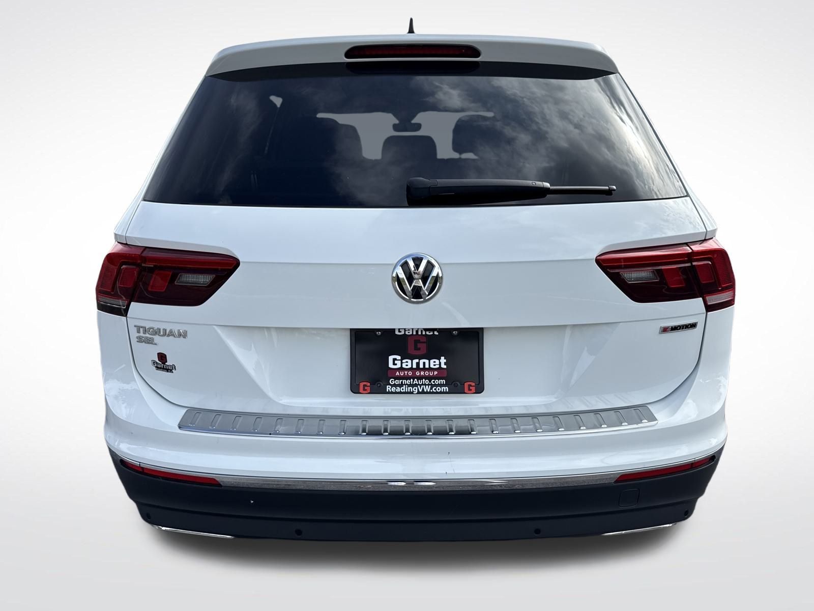 2021 Volkswagen Tiguan SEL photo 3