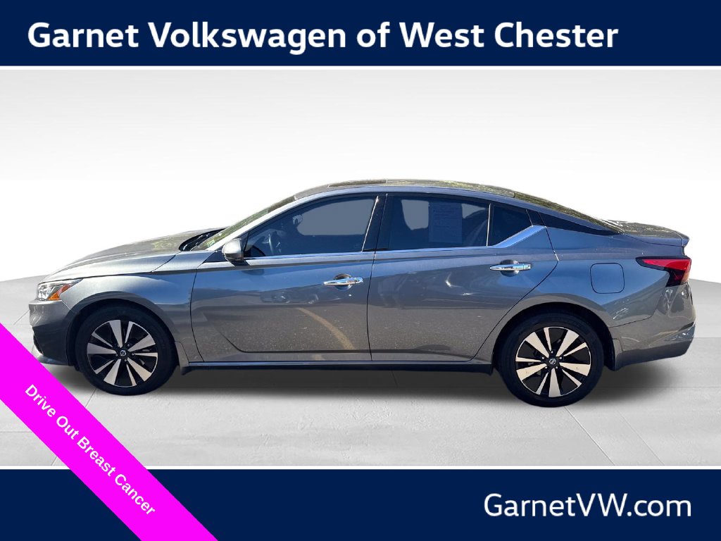 Used 2019 Nissan Altima SV with VIN 1N4BL4DW1KC197953 for sale in West Chester, PA