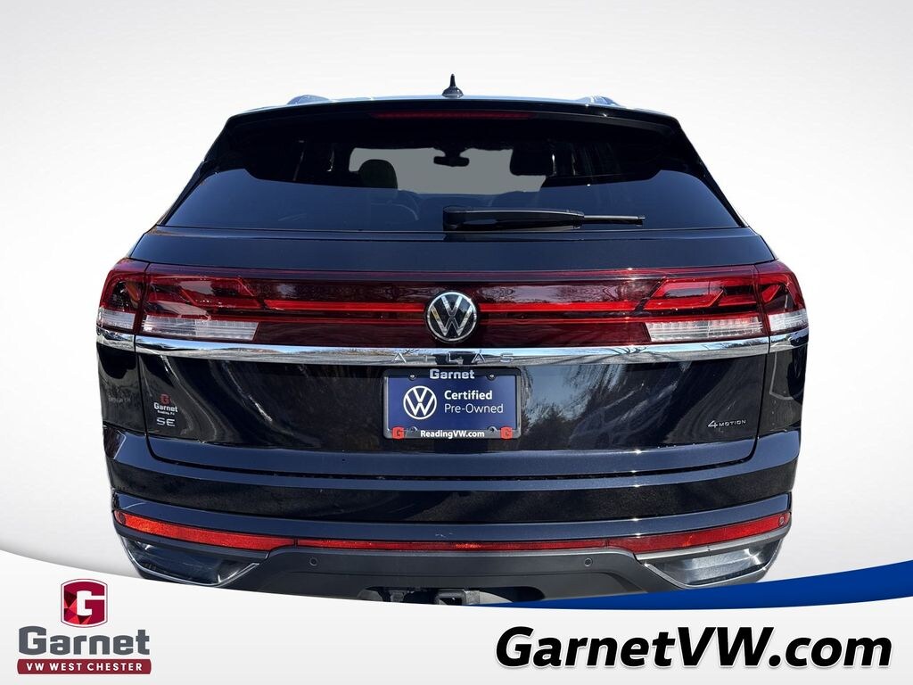 Certified 2025 Volkswagen Atlas Cross Sport 2.0T SE w/Technology SUV