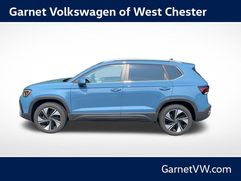 Certified 2025 Volkswagen Taos 1.5T SE SUV