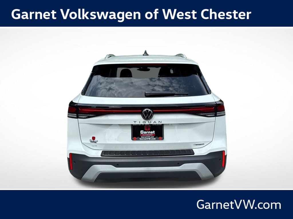 New 2026 Volkswagen Tiguan 2.0T SE SUV