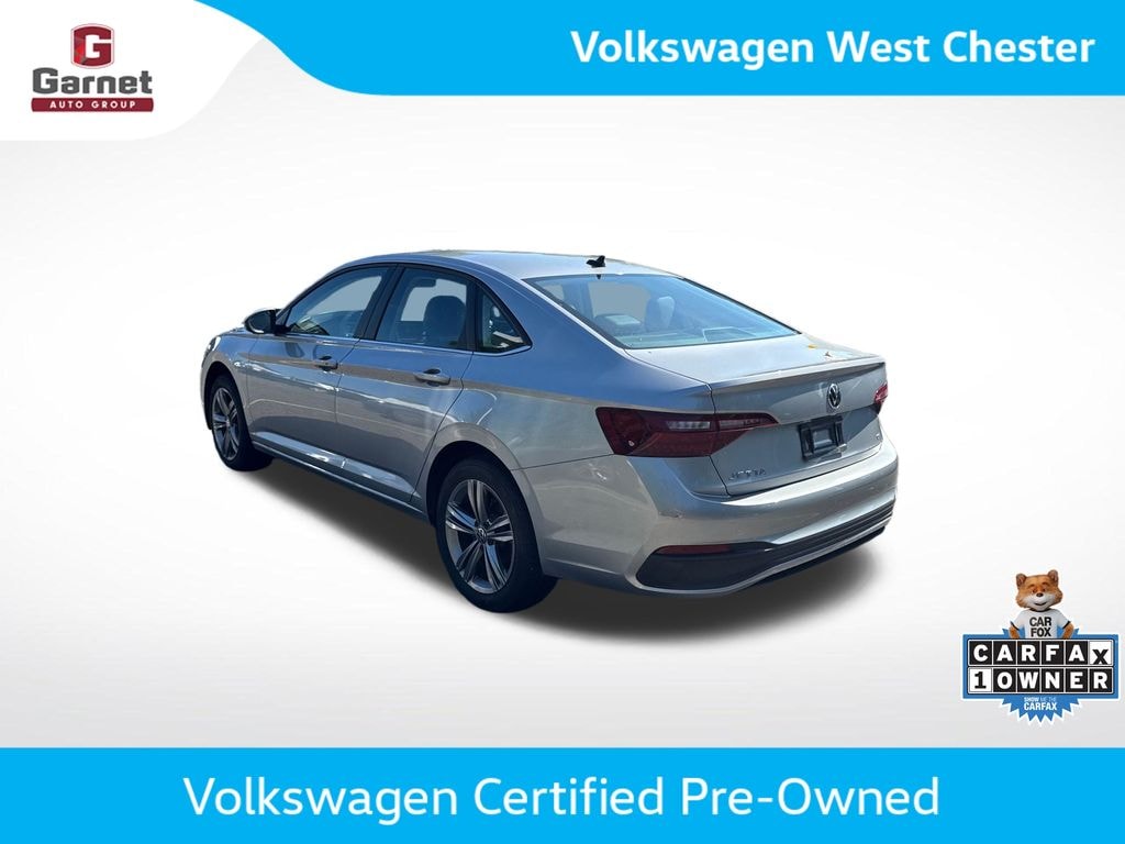 Certified 2023 Volkswagen Jetta 1.5T SE Sedan