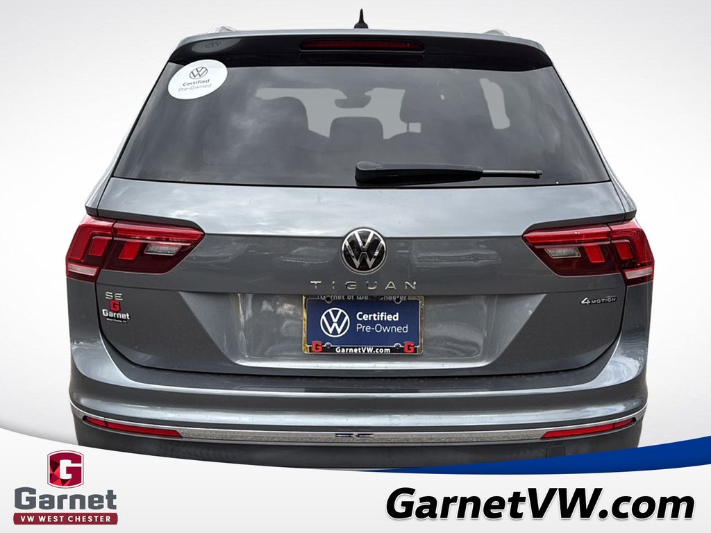 2022 Volkswagen Tiguan SE photo 3