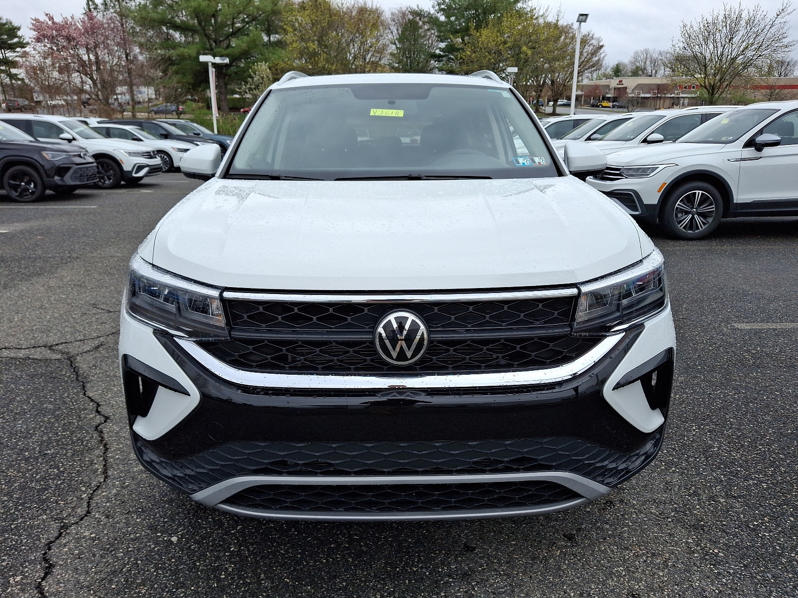 Certified 2022 Volkswagen Taos SE with VIN 3VVLX7B28NM063563 for sale in West Chester, PA