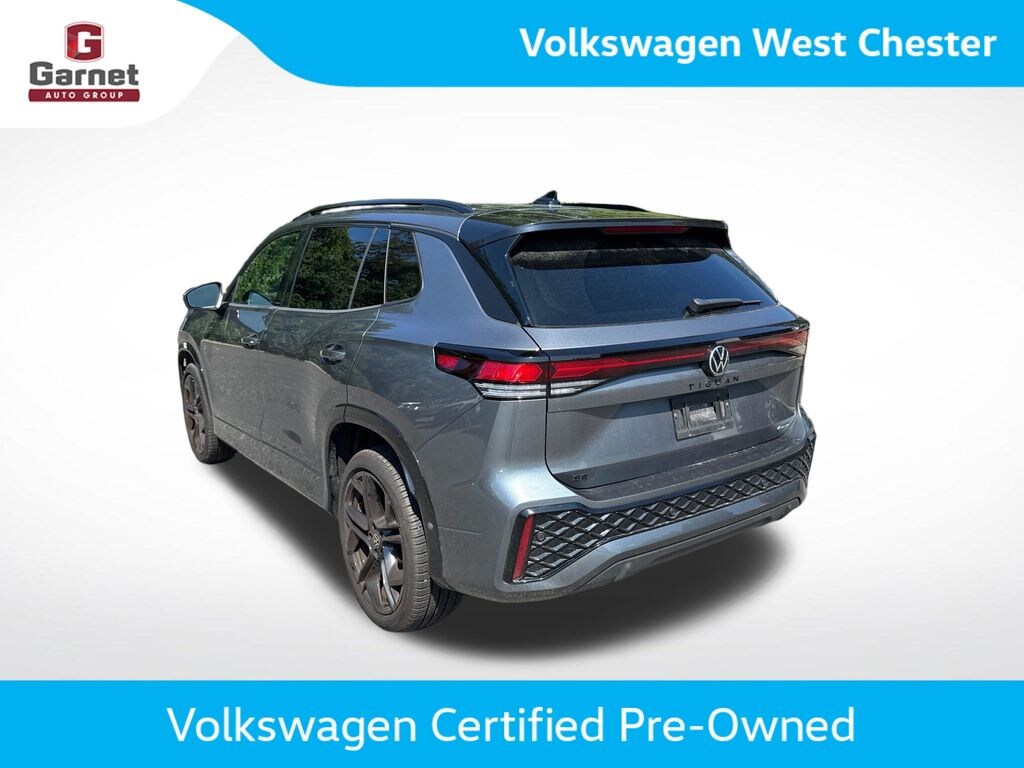 Used 2025 Volkswagen Tiguan 2.0T SE R-Line Black SUV