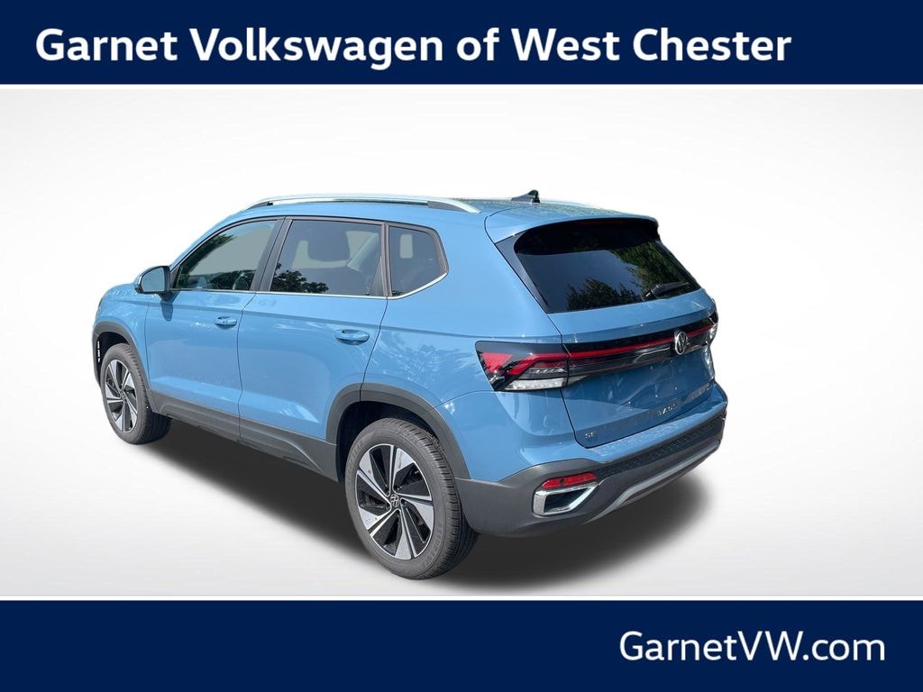 Certified 2025 Volkswagen Taos 1.5T SE SUV